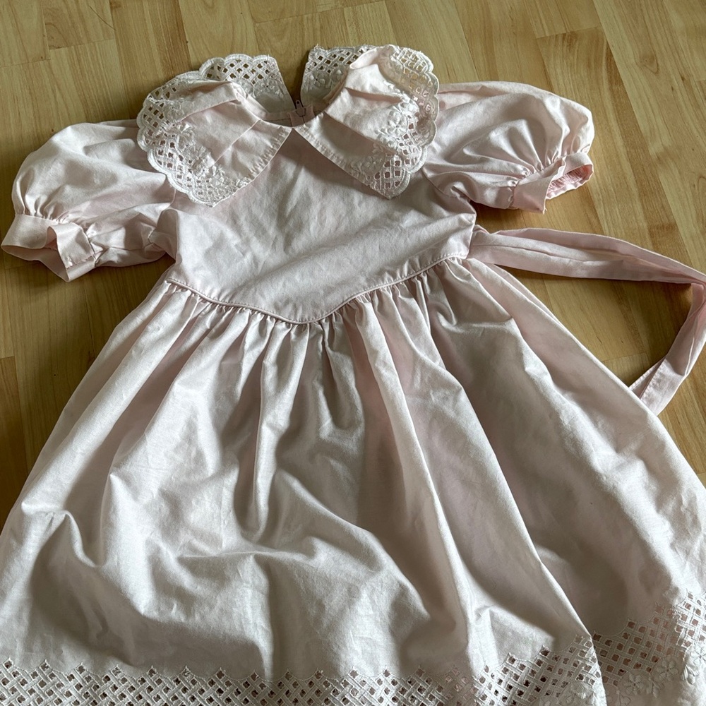 Sweet Pink Eyelet Collar Dress